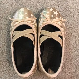 Toddler girls size 5 flats